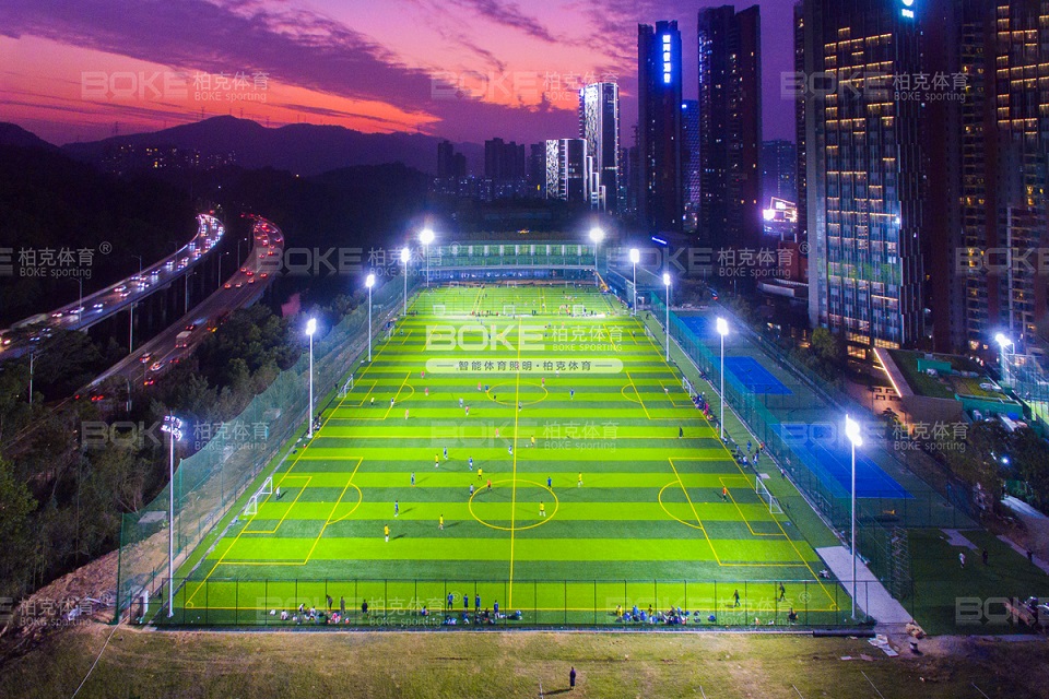 名称：深圳市星河市民足球场灯光工程改造